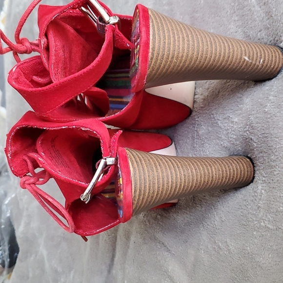 Jeffrey Campbell **INSPIRED** Red Open Heeled Bootie - Picture 3 of 5